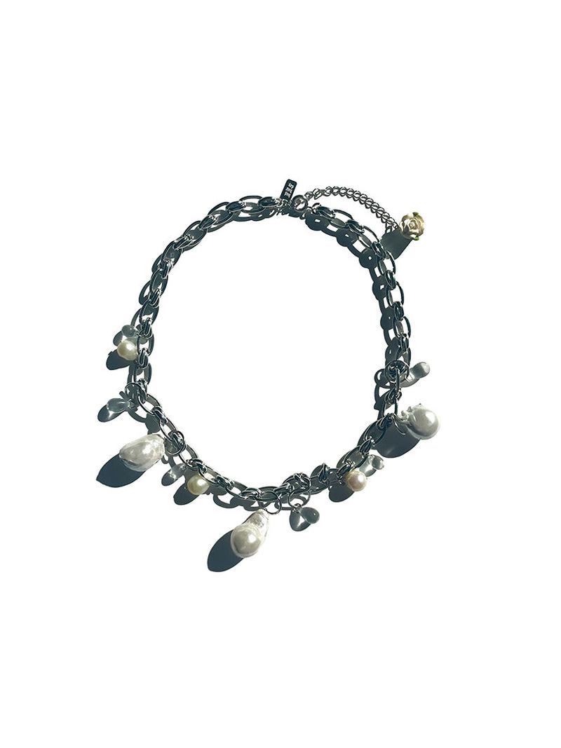 Davi necklace